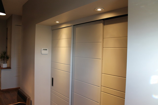 Triple By Pass Systems Modern Wardrobe Montreal By