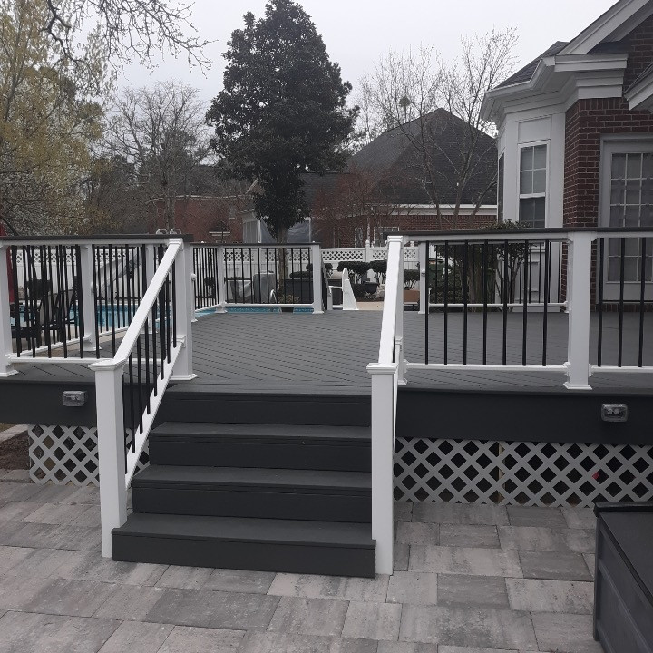 EXTERIOR NEW PORCH