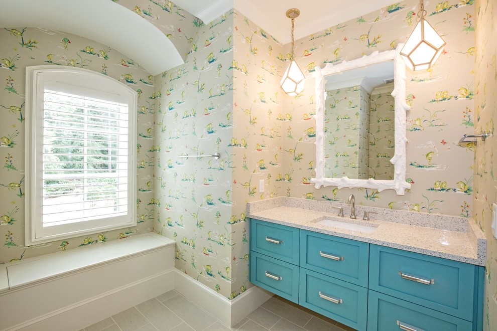 Transitional bathroom photo in Raleigh