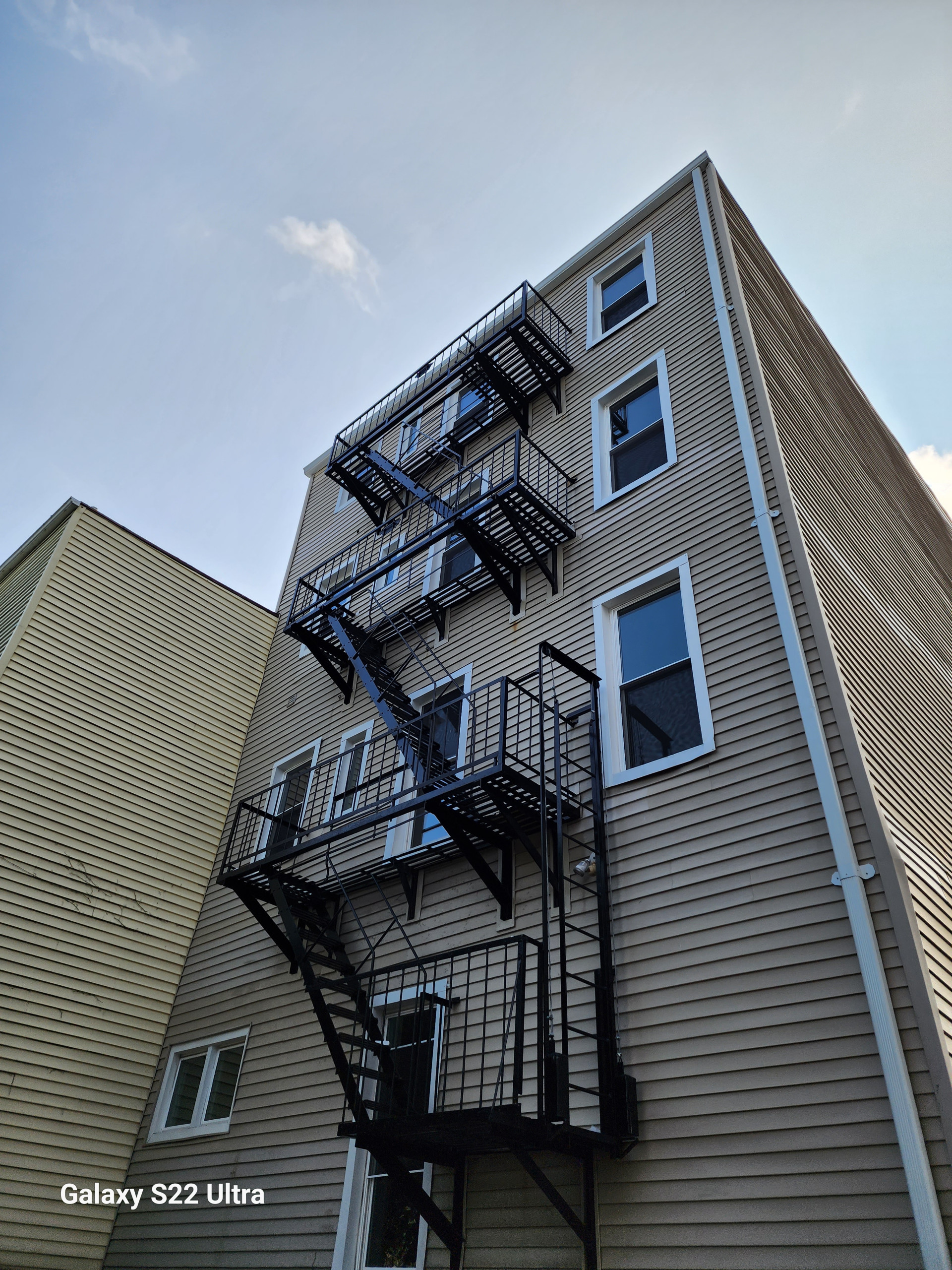 Full Gut Renovation of existing 4-Story, 4-Unit Building in Downtown Jersey City