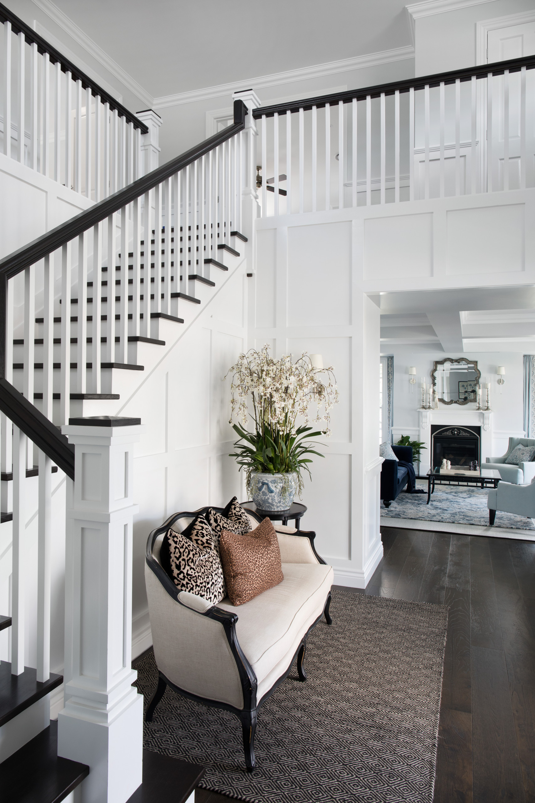 75 Wainscoting Entryway Ideas You'll Love - January, 2026 | Houzz, image size:1706x2560