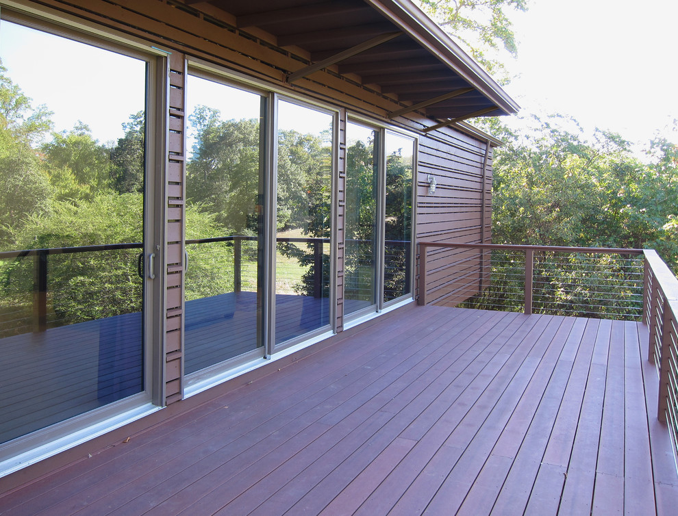 Photo of a modern deck in Minneapolis.