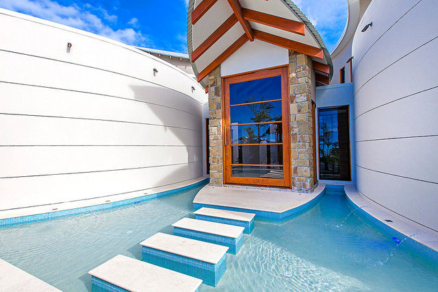 Central Beach House contemporaneo-entrada