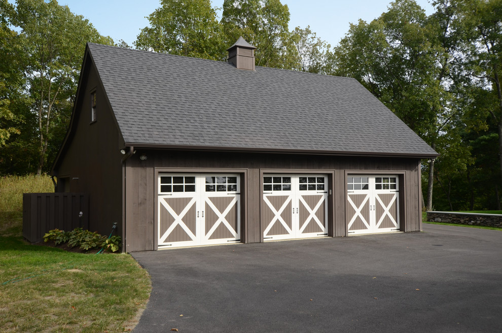 Example of a classic detached three-car garage design in New York