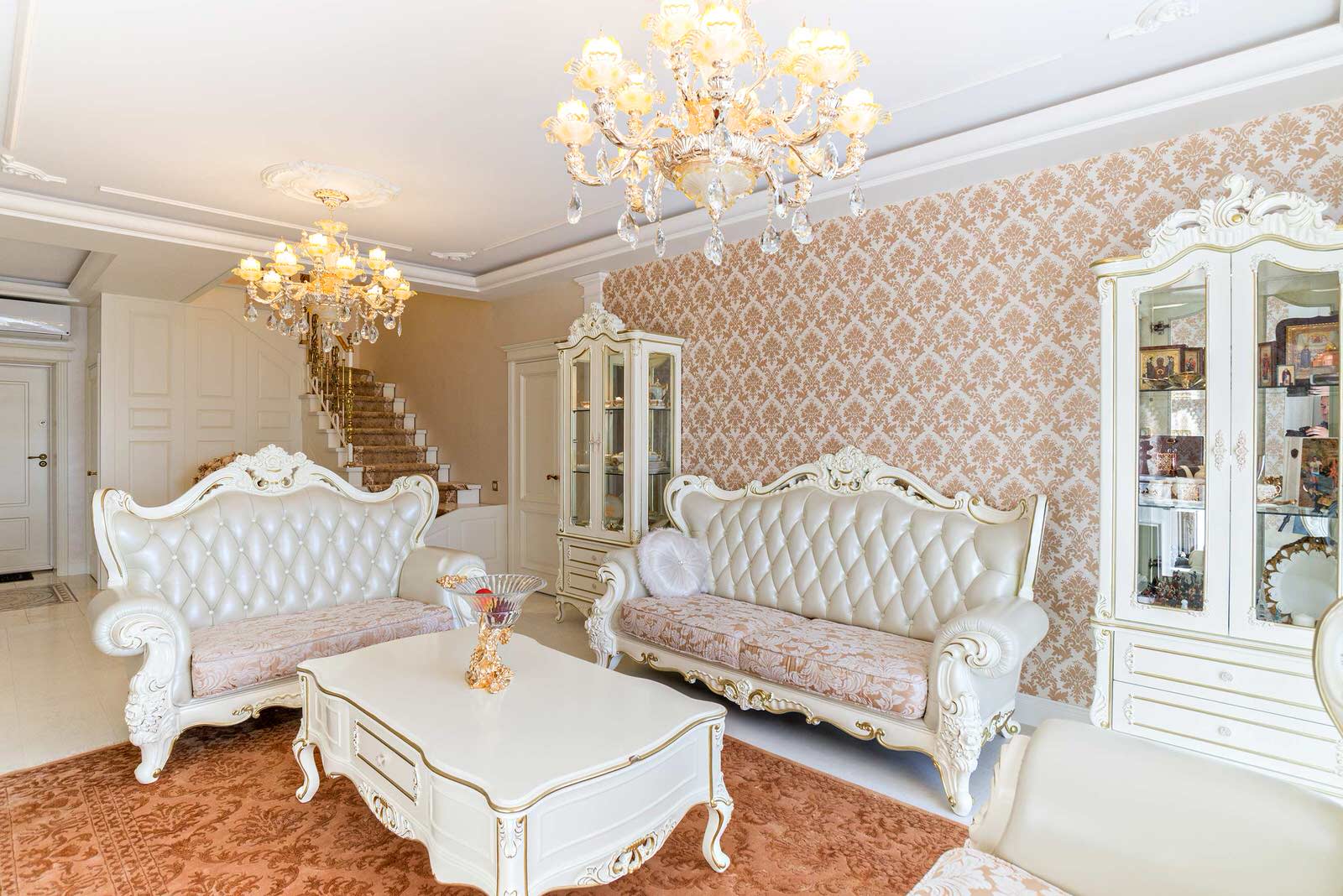 2-х уровневая квартира в классическом стиле