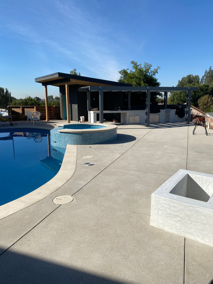 Pool remodeling