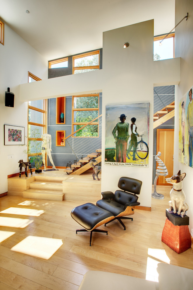 Photo of a modern open concept living room in Sacramento.
