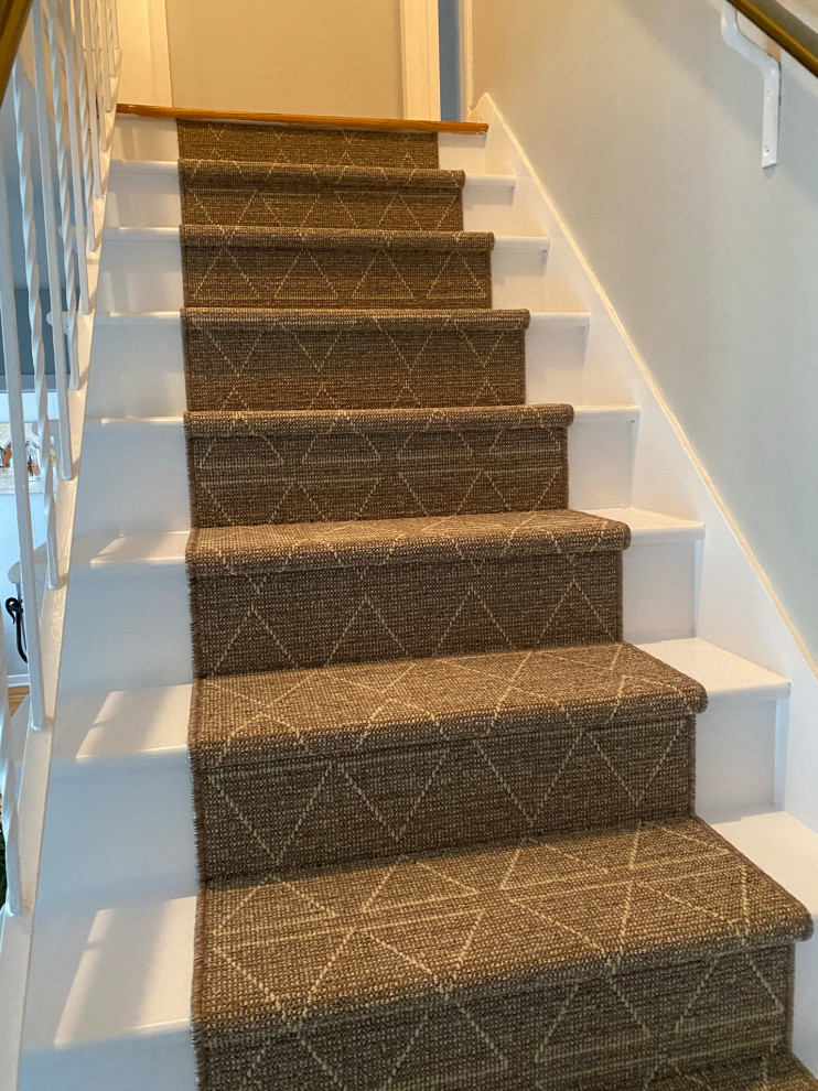 Staircase - eclectic staircase idea in Toronto