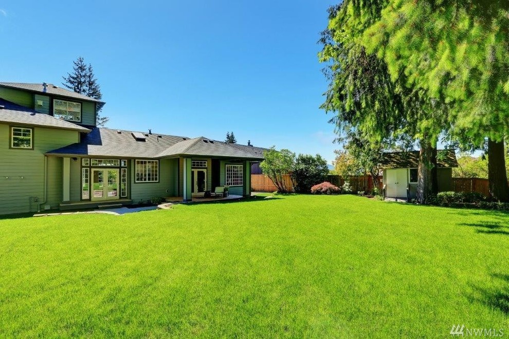 Lake Sammamish View Custom Home