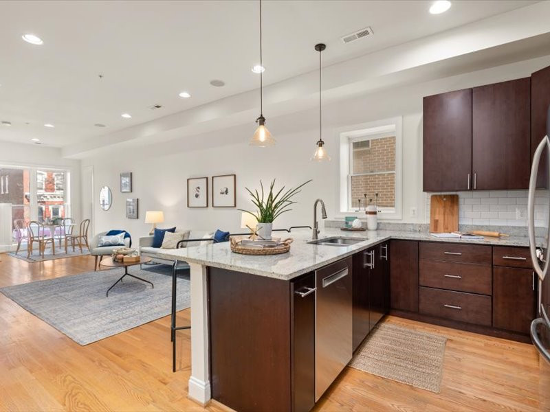 Condo Staging