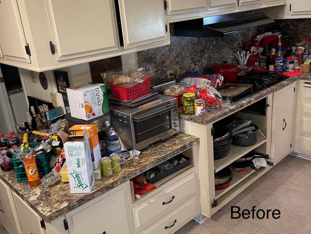Custom Kitchen Cabinets