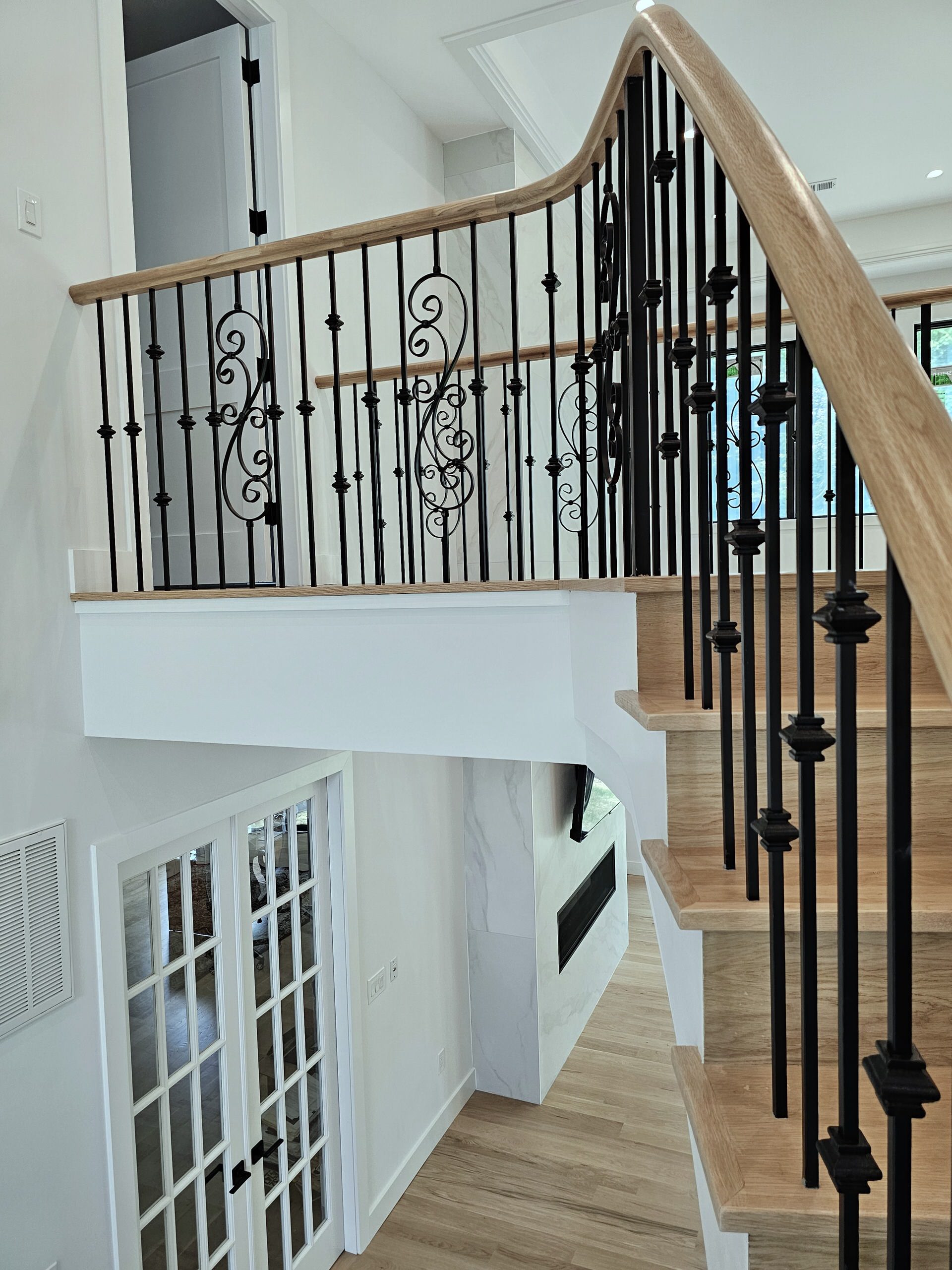 120_Luxurious White Oak Stair with Iron Balusters, Great Falls, 22066