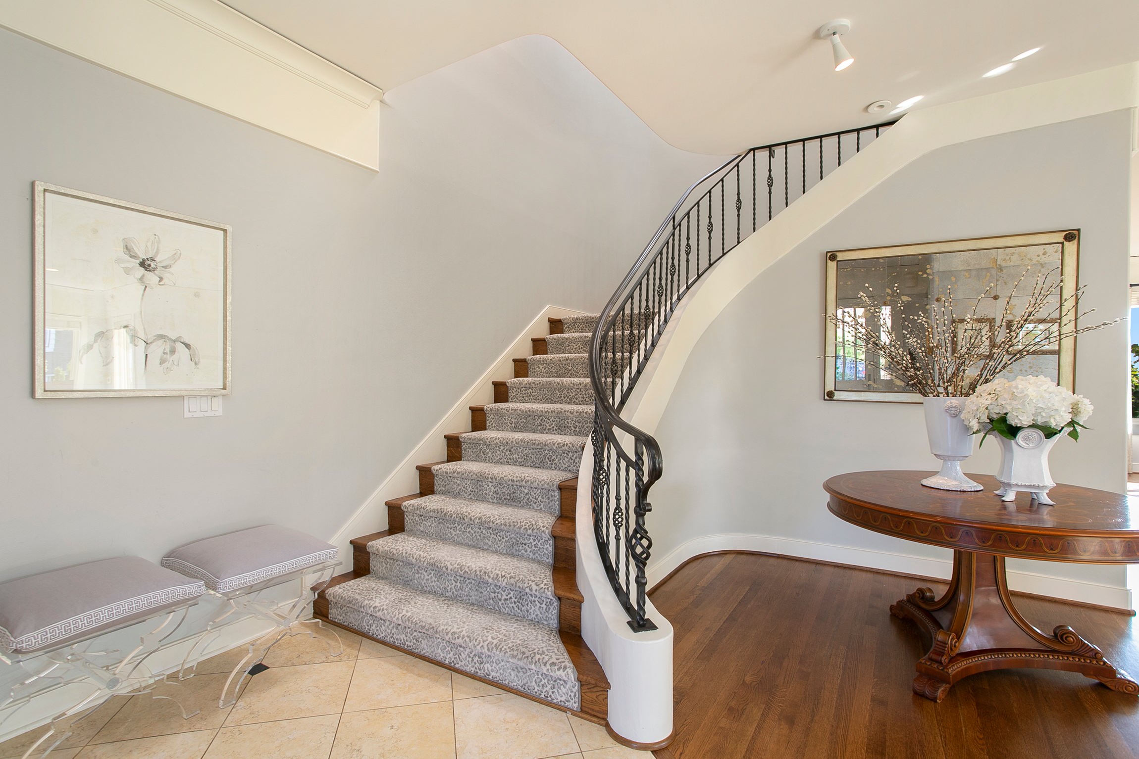 Custom Executive Home - Magnolia