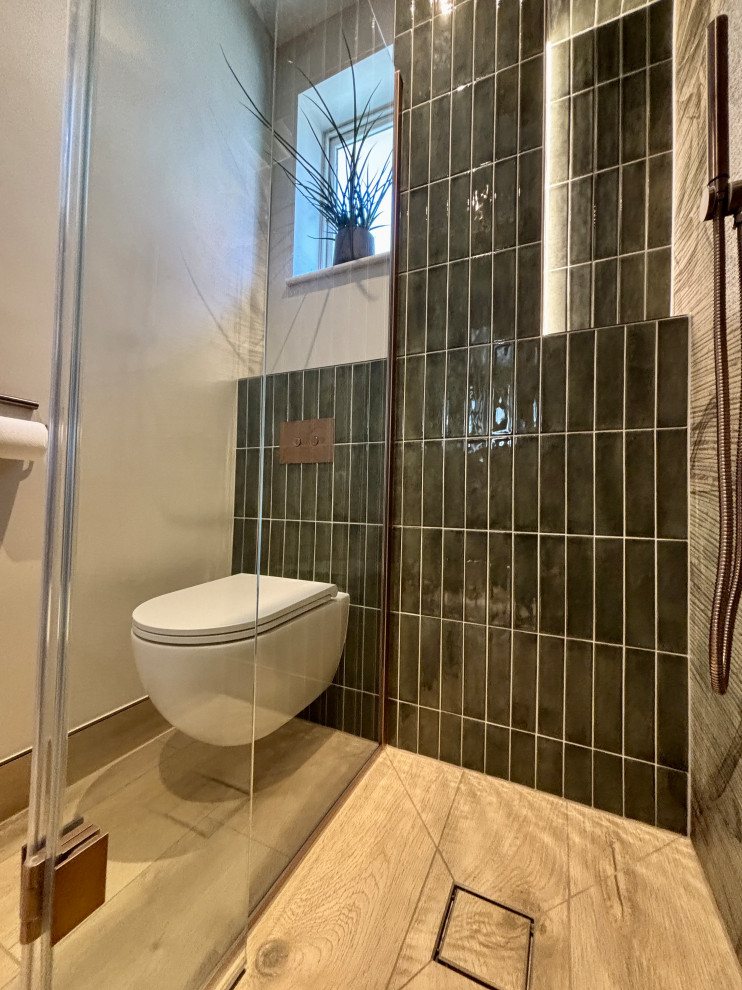 Shower room, SW14