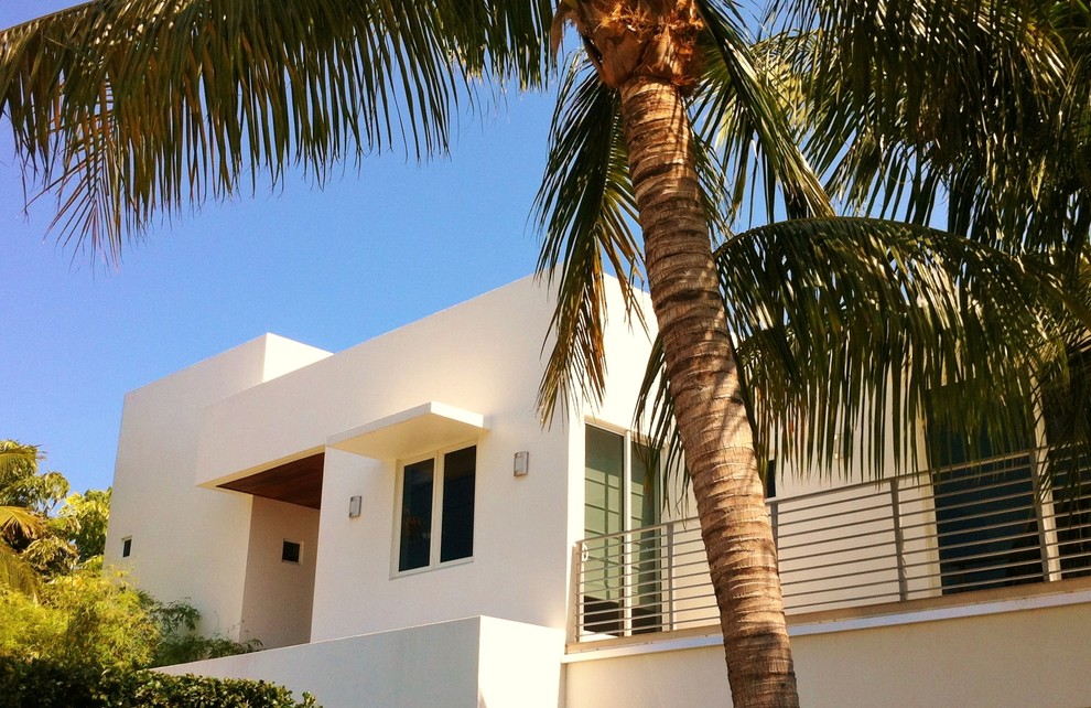 Modern white exterior in Miami.