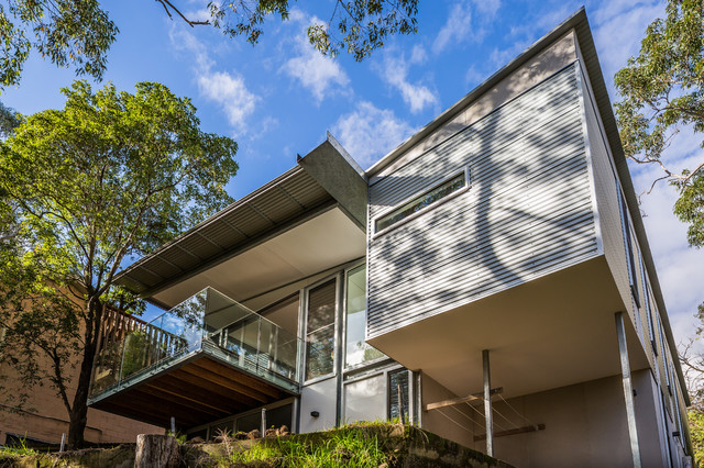 Glenbrook contemporary-house-exterior