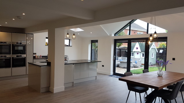 Glacier Gloss - Vero contemporary-kitchen