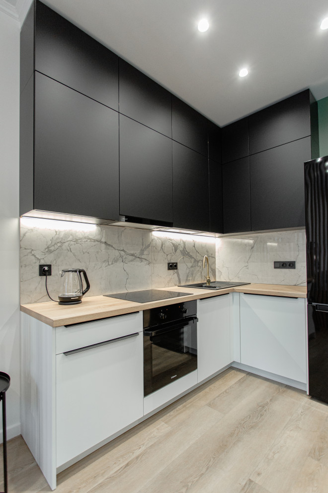 Neva-Neva Реализация