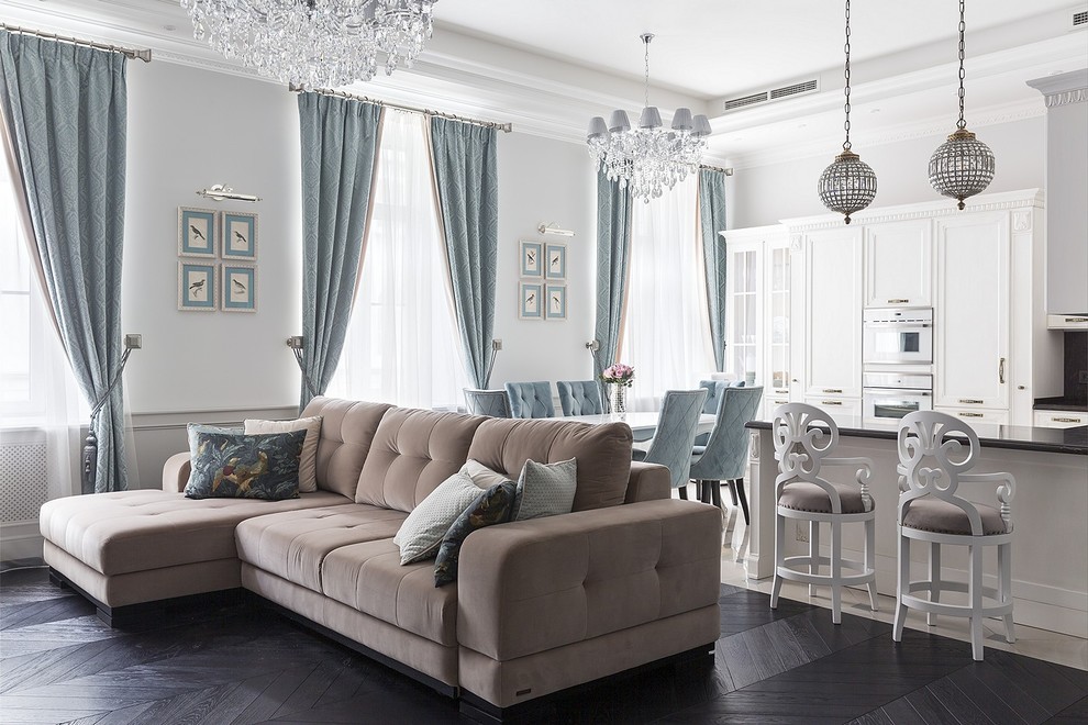 Inspiration for a timeless home design remodel in Moscow