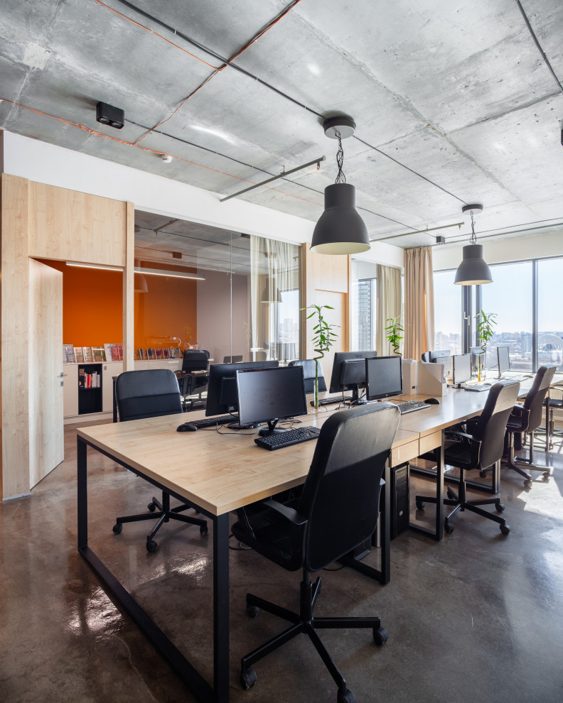 Офис архитектурного бюро CNTR Architects