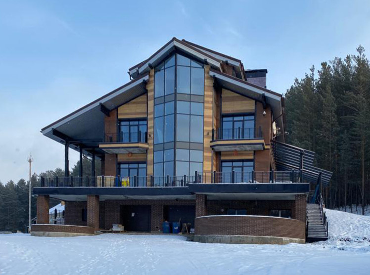 Проект частного дома 700 м2 и подсобных построек: склад, беседка, винотека...