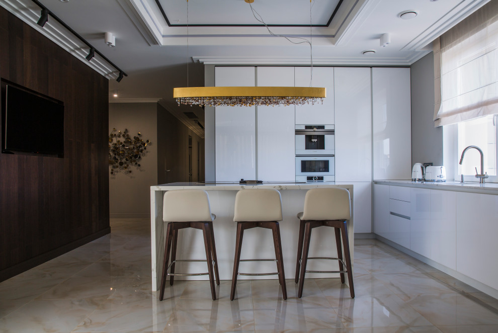 Квартира на набережной