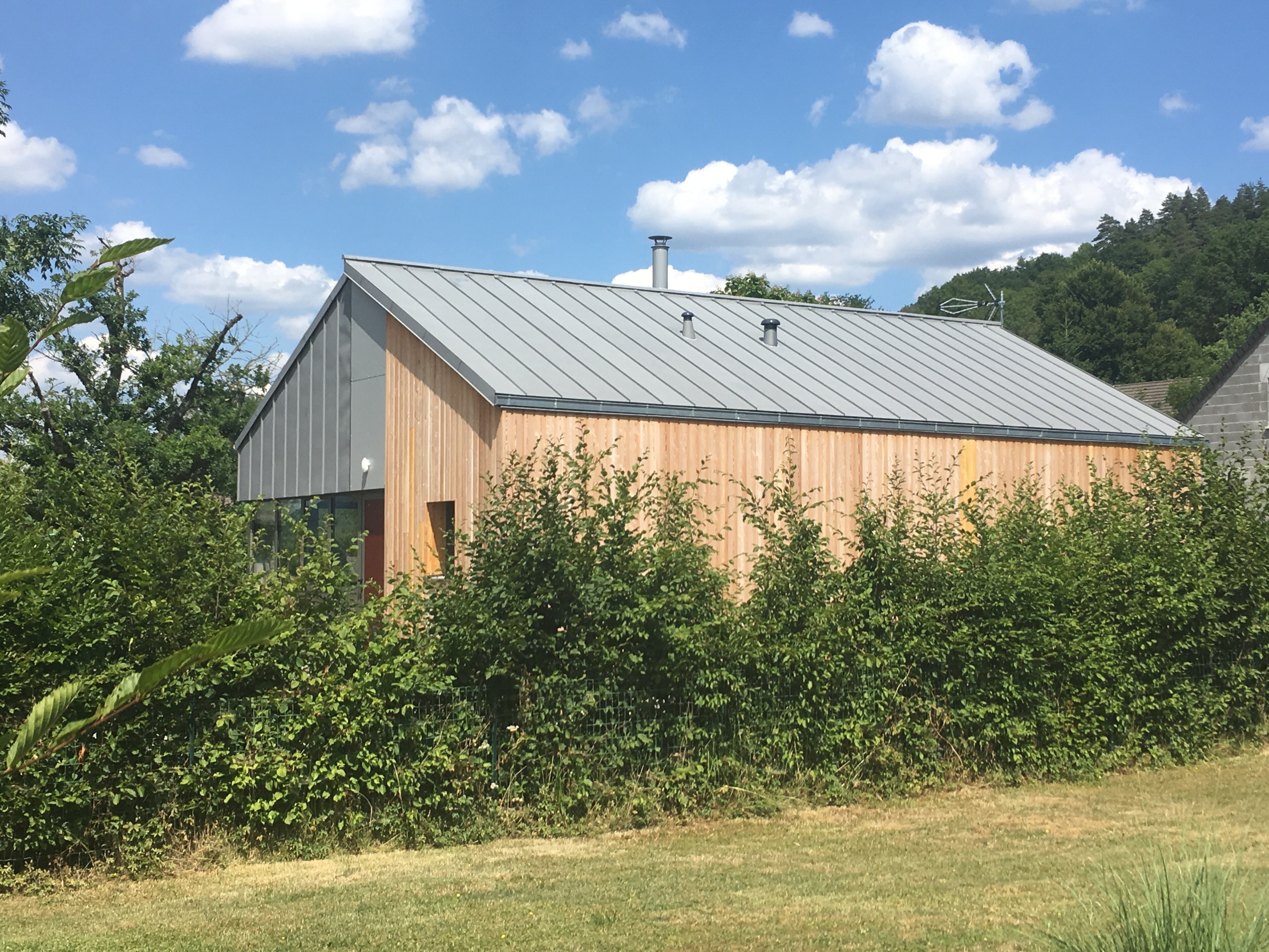 ATELIER D'ARTISTE À SAIGNES