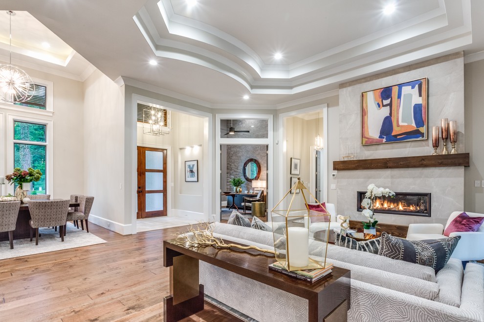 Home design - transitional home design idea