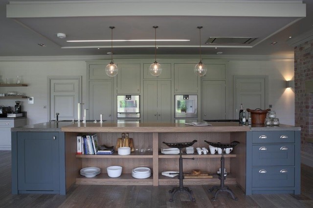 Peover Cheshire. farmhouse-kitchen