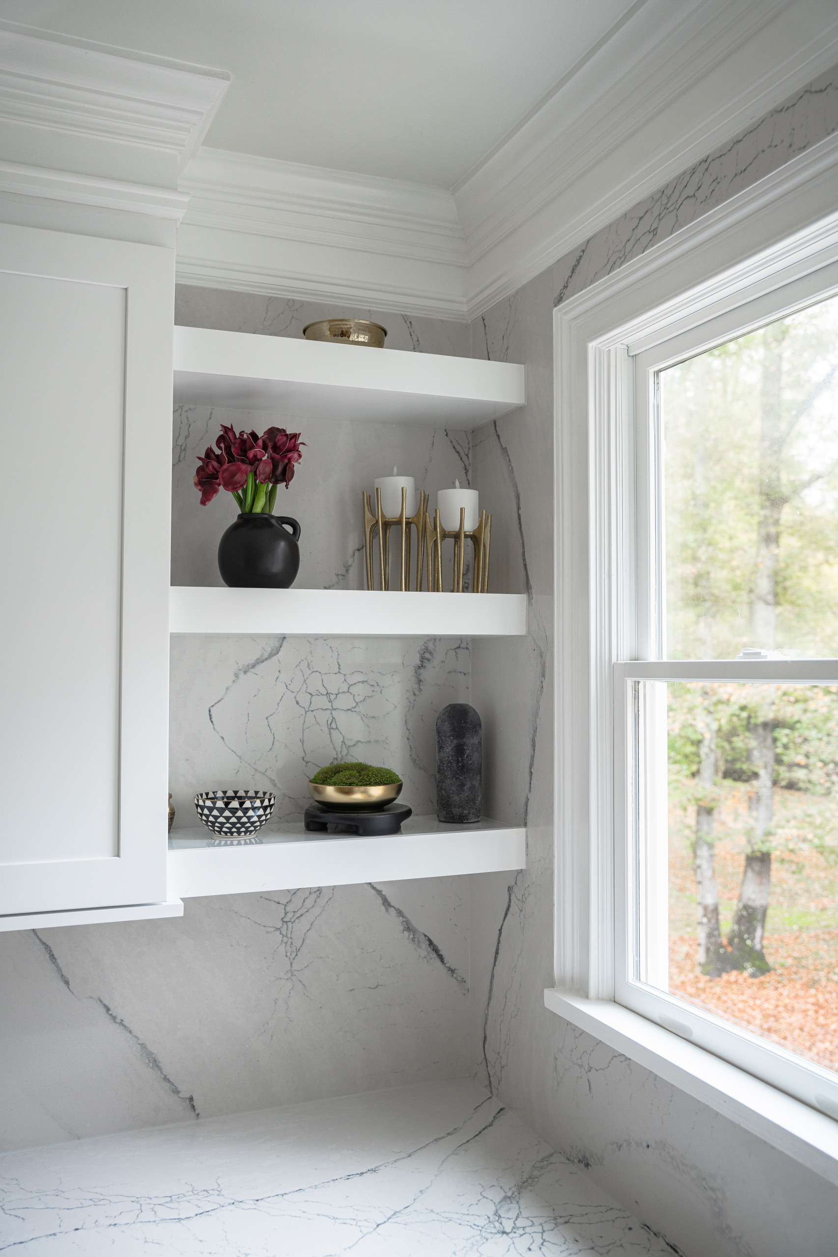 PEACHTREE CITY Clean and Modern Kitchen