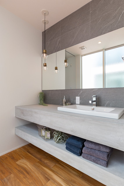緑店モデルＢ moderno-bagno-di-servizio
