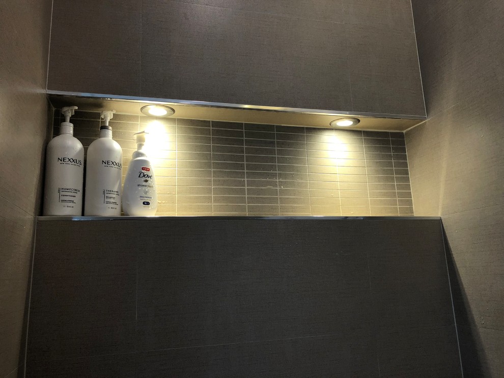 Leibovich bathroom addition