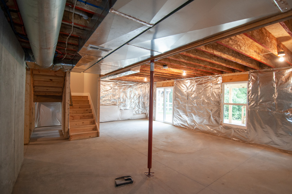 New 2 story home in Morrow