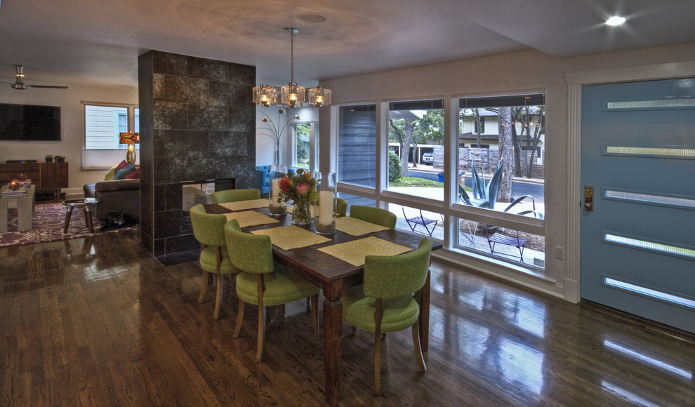 Modern dining room in Austin.