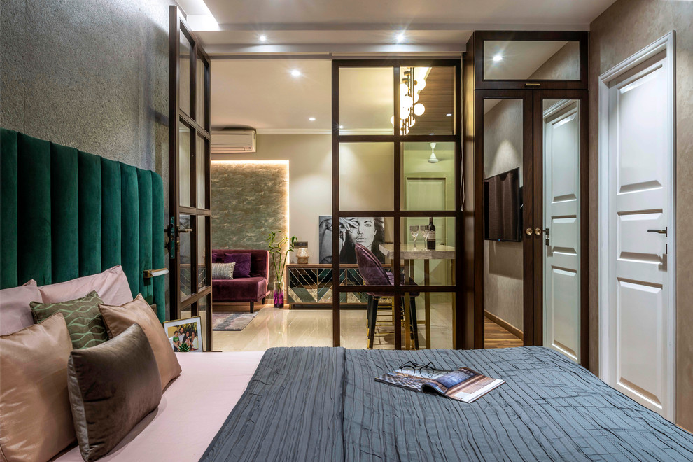 Modern bedroom in Mumbai.