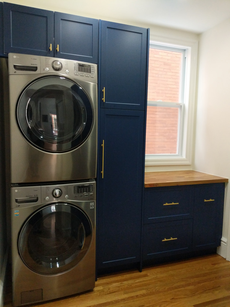 Midcentury laundry room in Other.