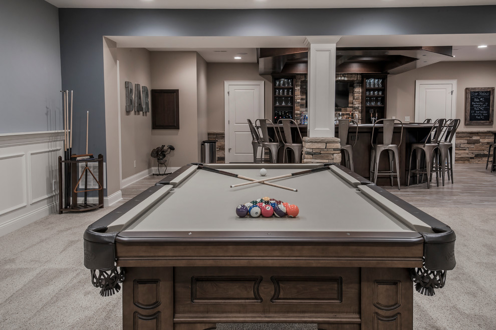 Inspiration for a transitional basement remodel in Columbus
