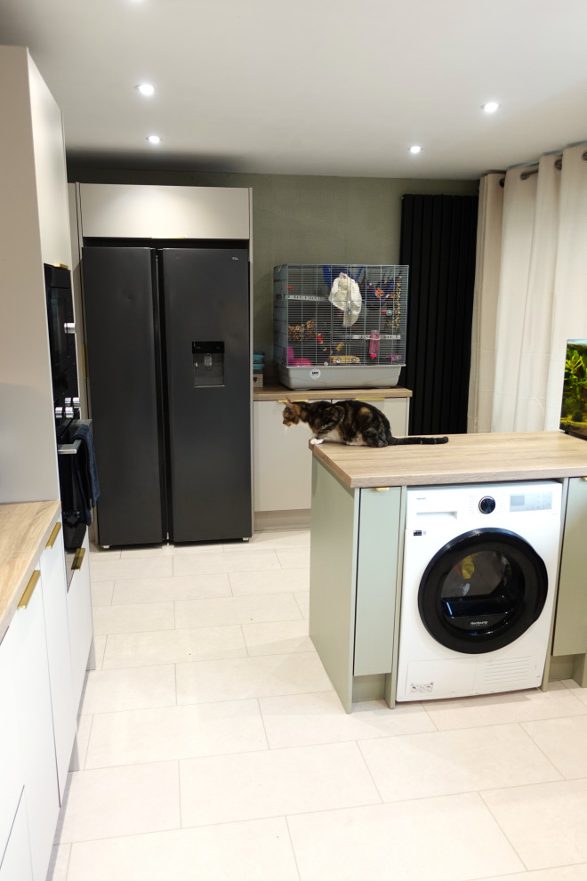 The Barwell Kitchen II - Sodermalm - RRP £20,000 - Luxe Price £17,900