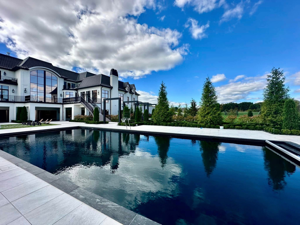 Medina Estate