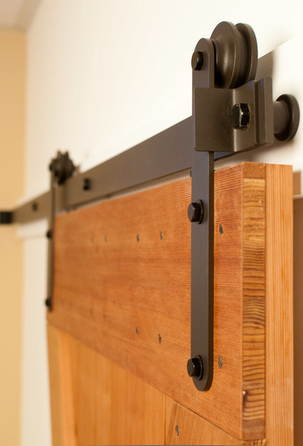 Prop Barn Door Hardware Kit, Modern Style , Bronze, 5' Track, for 30"