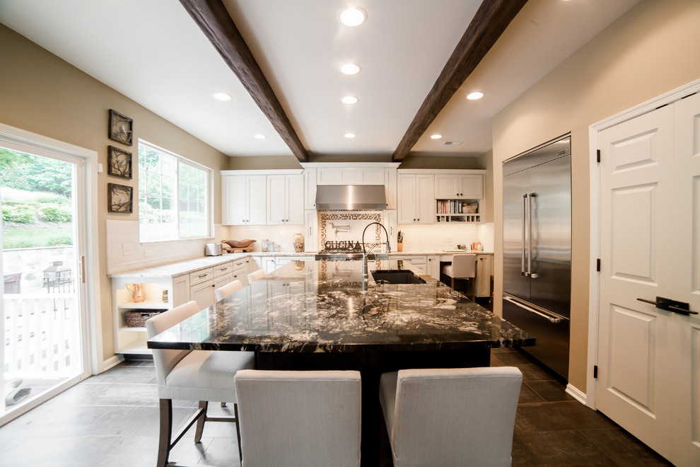 Kitchen - kitchen idea in DC Metro