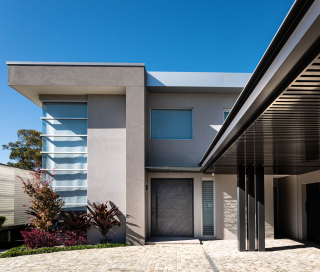 Riverview Road modern