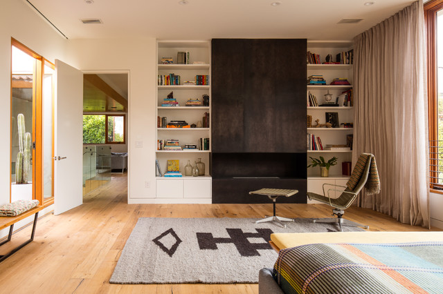 HedgeHouse: West Hollywood Industrial Modern New Home contemporary-bedroom