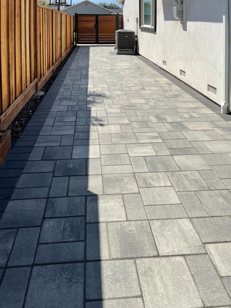 Fremont - Custom Paver Driveway