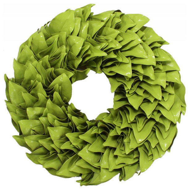 Key lime lacquer wreath