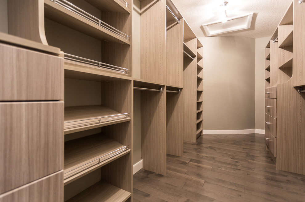 Transitional home design photo in Edmonton