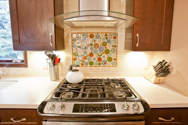 Northeast Minneapolis Transitional Kitchen klassisch-modern-kueche