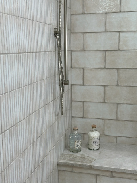 Rustic Scandinavian scandinavian-bathroom