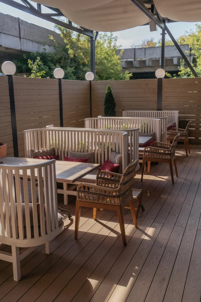 Веранда ресторана Tavola Perffeta