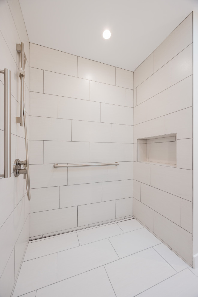 Linear Modern Two Toned Greyscale